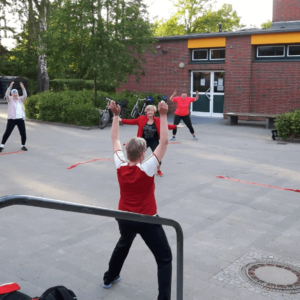 Seniorengymnastik Harburg Marmstorf Schule Im Freien